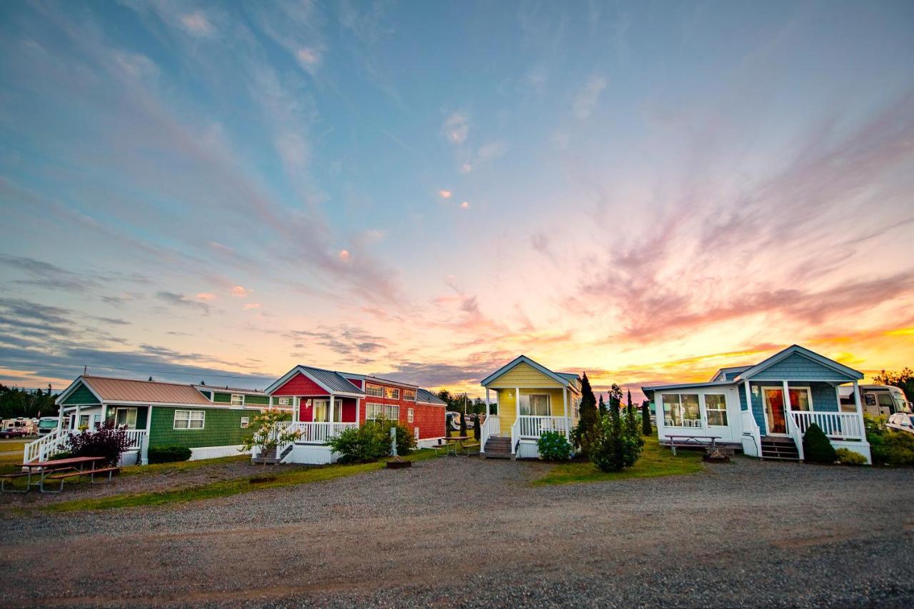 Narrows Too Camping Resort Loft Cottage 12 Trenton Extérieur photo